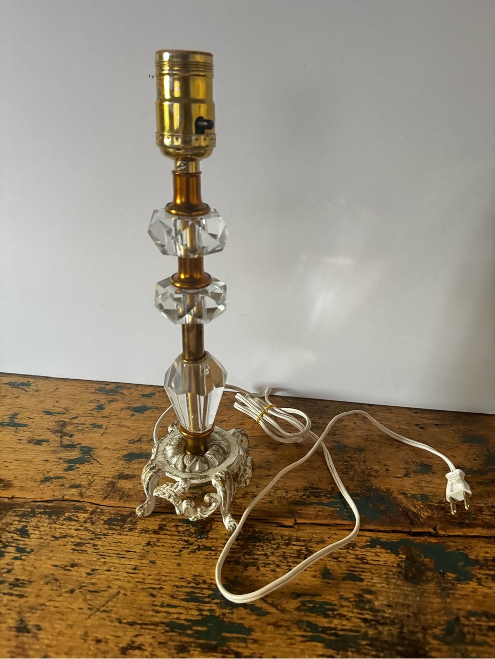 Vintage Crystal & Gold Table Lamp - Clear Crystal Lucite Accents